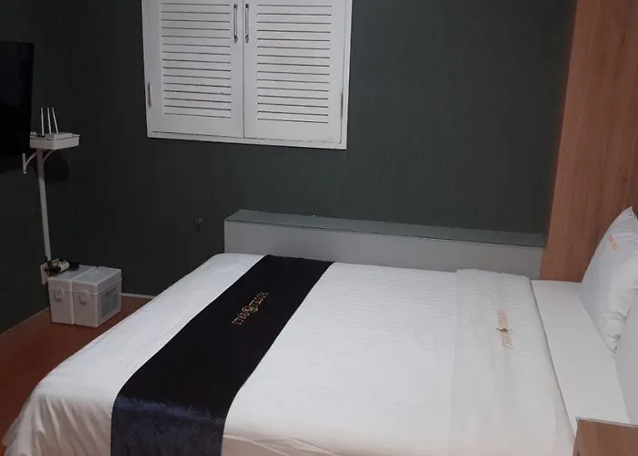 호텔 Bali Tourist