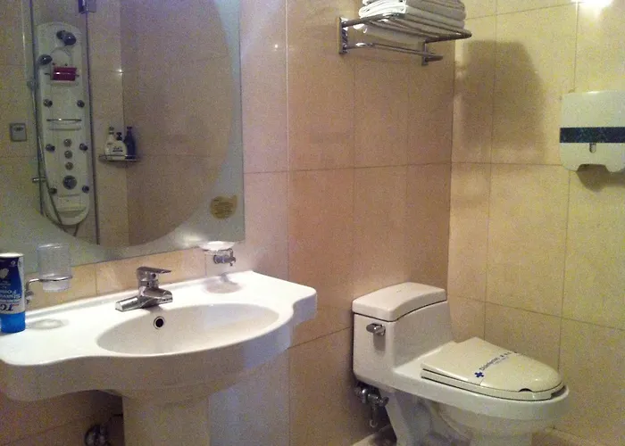 Bali Tourist Hotel 2*
